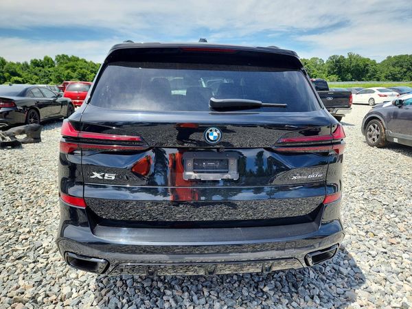 2025 BMW X5 xDrive50e