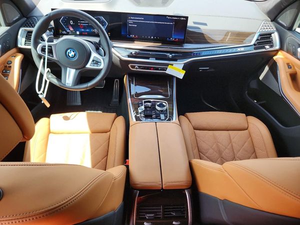 2025 BMW X5 xDrive50e