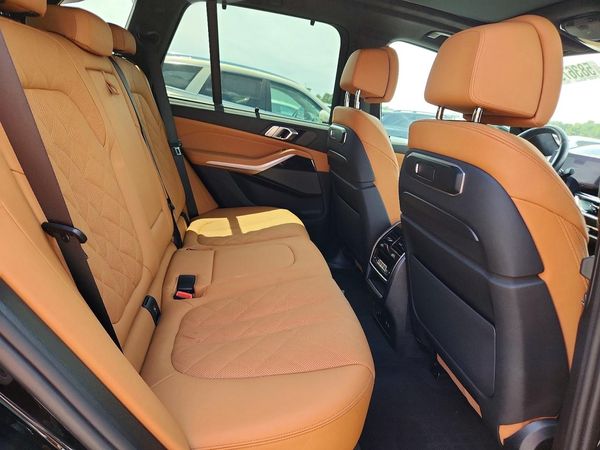 2025 BMW X5 xDrive50e