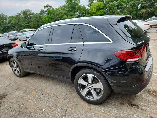2022 MERCEDES-BENZ GLC GLC300