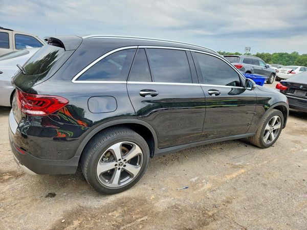 2022 MERCEDES-BENZ GLC GLC300