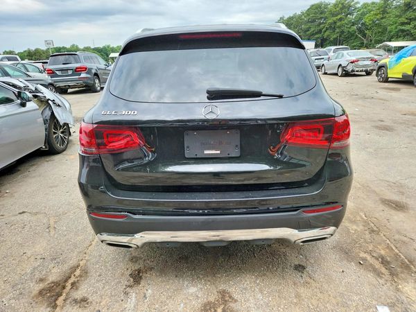 2022 MERCEDES-BENZ GLC GLC300