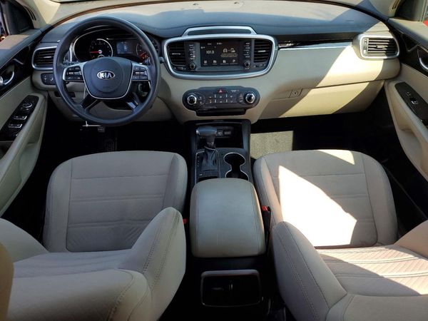 2019 KIA SORENTO L, LX, S