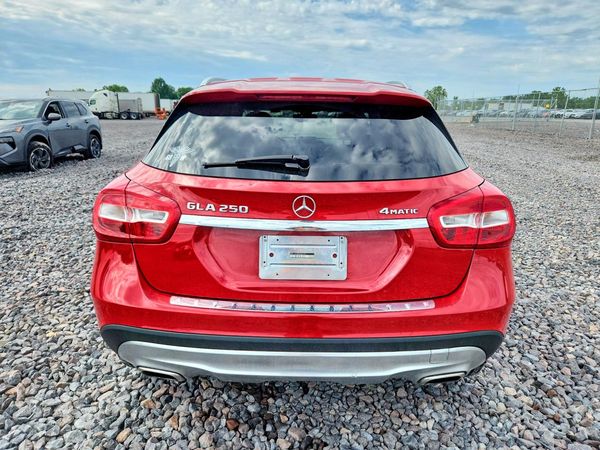 2017 MERCEDES-BENZ GLA GLA250-4M