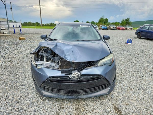 2018 TOYOTA COROLLA
