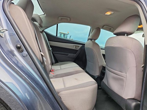2018 TOYOTA COROLLA