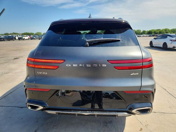 2026 GENESIS GV70 2.5T Sport Prestige
