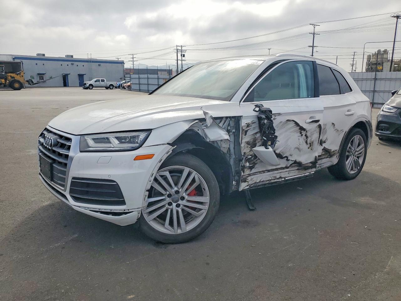 2019 AUDI Q5 quattro Premium Plus