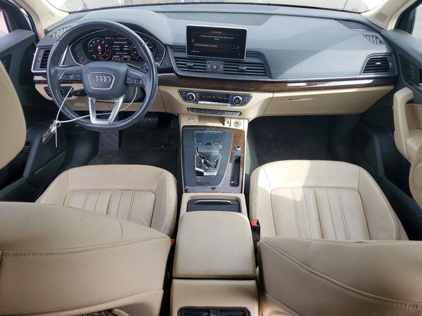 2019 AUDI Q5 quattro Premium Plus
