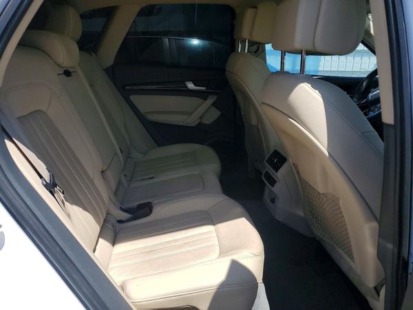 2019 AUDI Q5 quattro Premium Plus