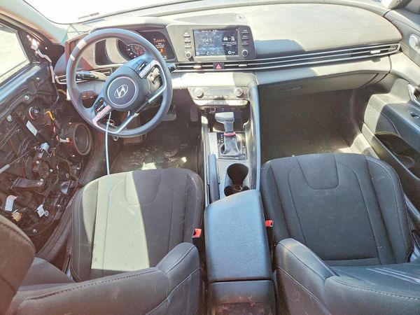 2021 HYUNDAI ELANTRA