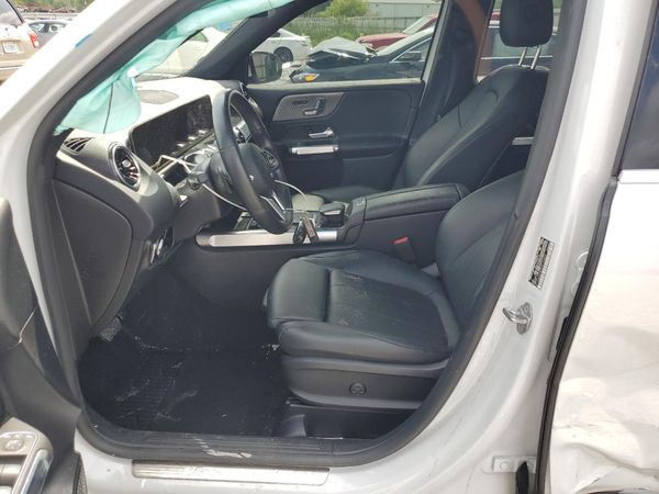 2021 MERCEDES-BENZ GLB GLB250