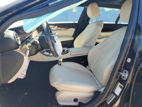 2019 MERCEDES-BENZ E E300-4M