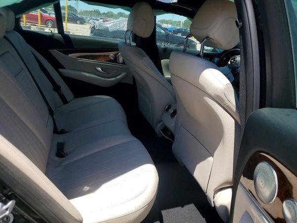 2019 MERCEDES-BENZ E E300-4M