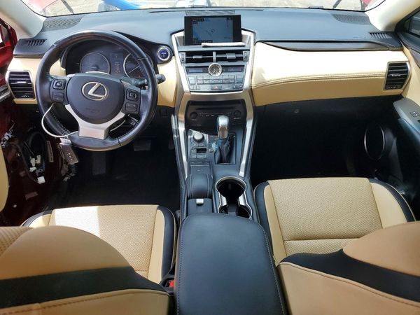 2015 LEXUS NX 300h Luxury