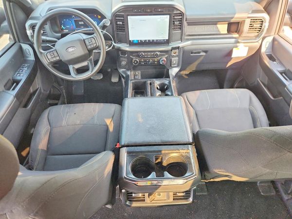 2024 FORD F150