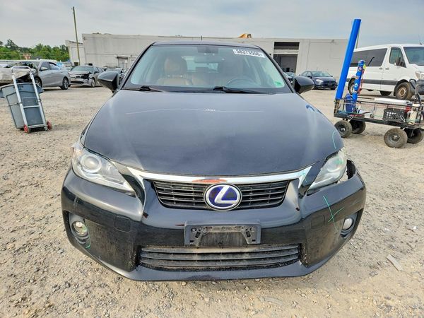 2013 LEXUS CT 200h