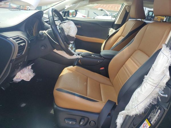 2017 LEXUS NX 200T