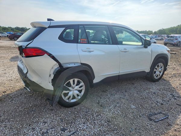 2024 TOYOTA COROLLA CROSS