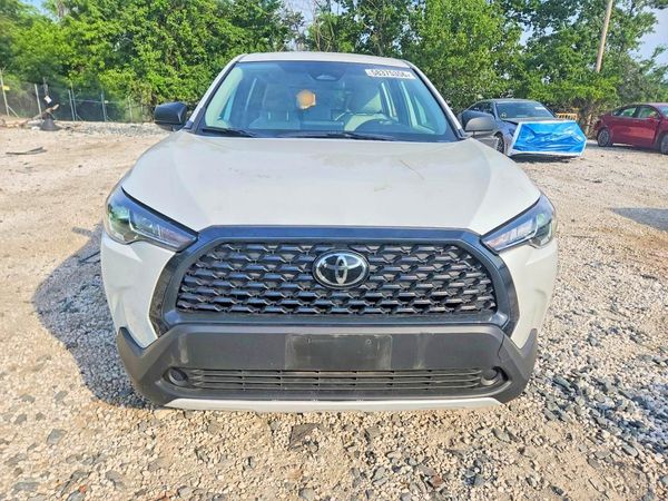 2024 TOYOTA COROLLA CROSS