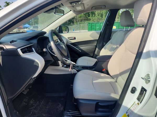 2024 TOYOTA COROLLA CROSS