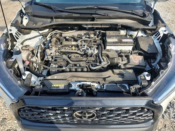 2024 TOYOTA COROLLA CROSS