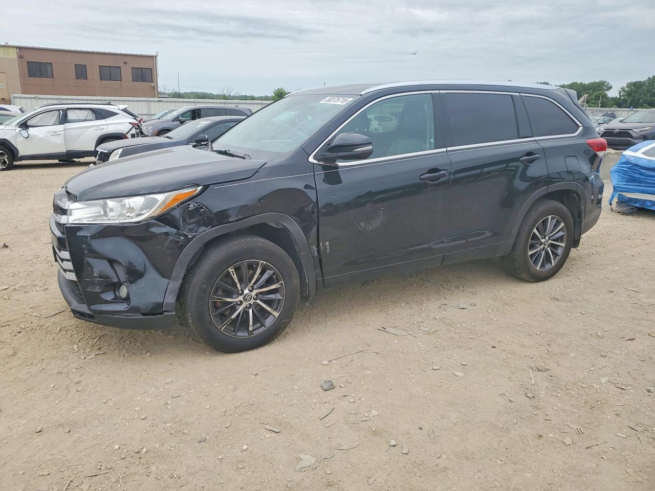 2018 TOYOTA HIGHLANDER SE/XLE