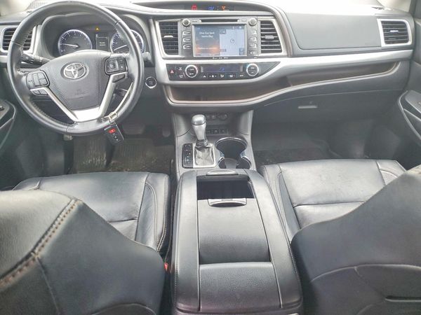 2018 TOYOTA HIGHLANDER SE/XLE