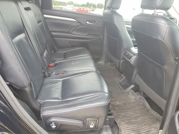 2018 TOYOTA HIGHLANDER SE/XLE