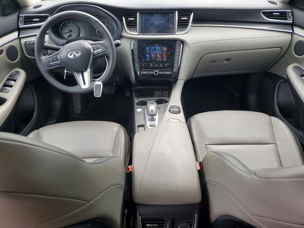 2025 INFINITI QX50 Luxe