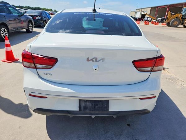 2022 KIA RIO LX, S