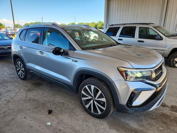 2024 VOLKSWAGEN TAOS SE