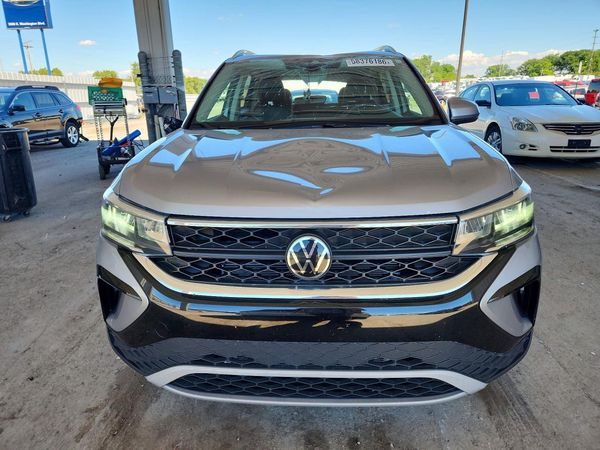 2024 VOLKSWAGEN TAOS SE