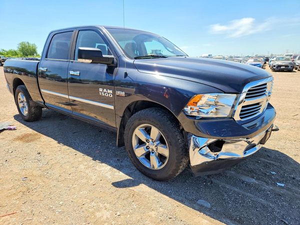 2014 RAM 1500 SLT CREW CAB 4X4