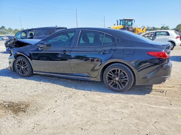2026 TOYOTA CAMRY
