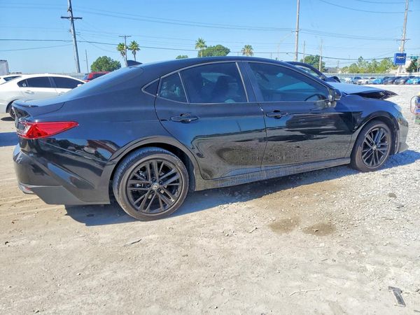 2026 TOYOTA CAMRY