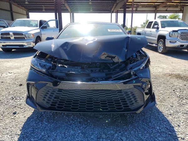 2026 TOYOTA CAMRY