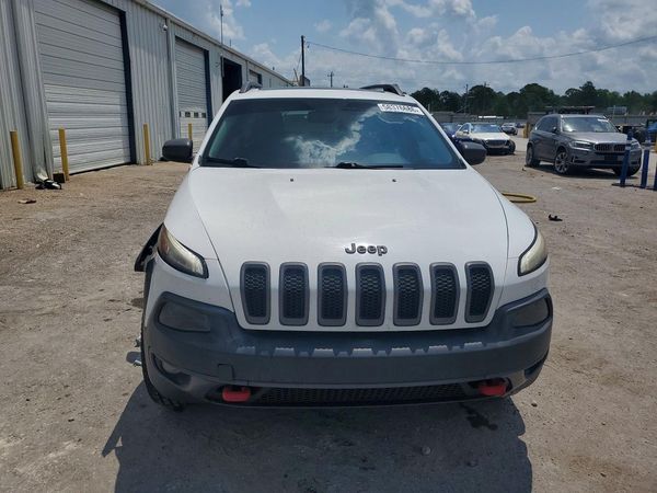 2015 JEEP CHEROKEE TRAILHAWK 4X4