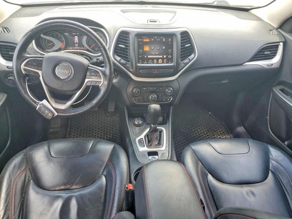2015 JEEP CHEROKEE TRAILHAWK 4X4