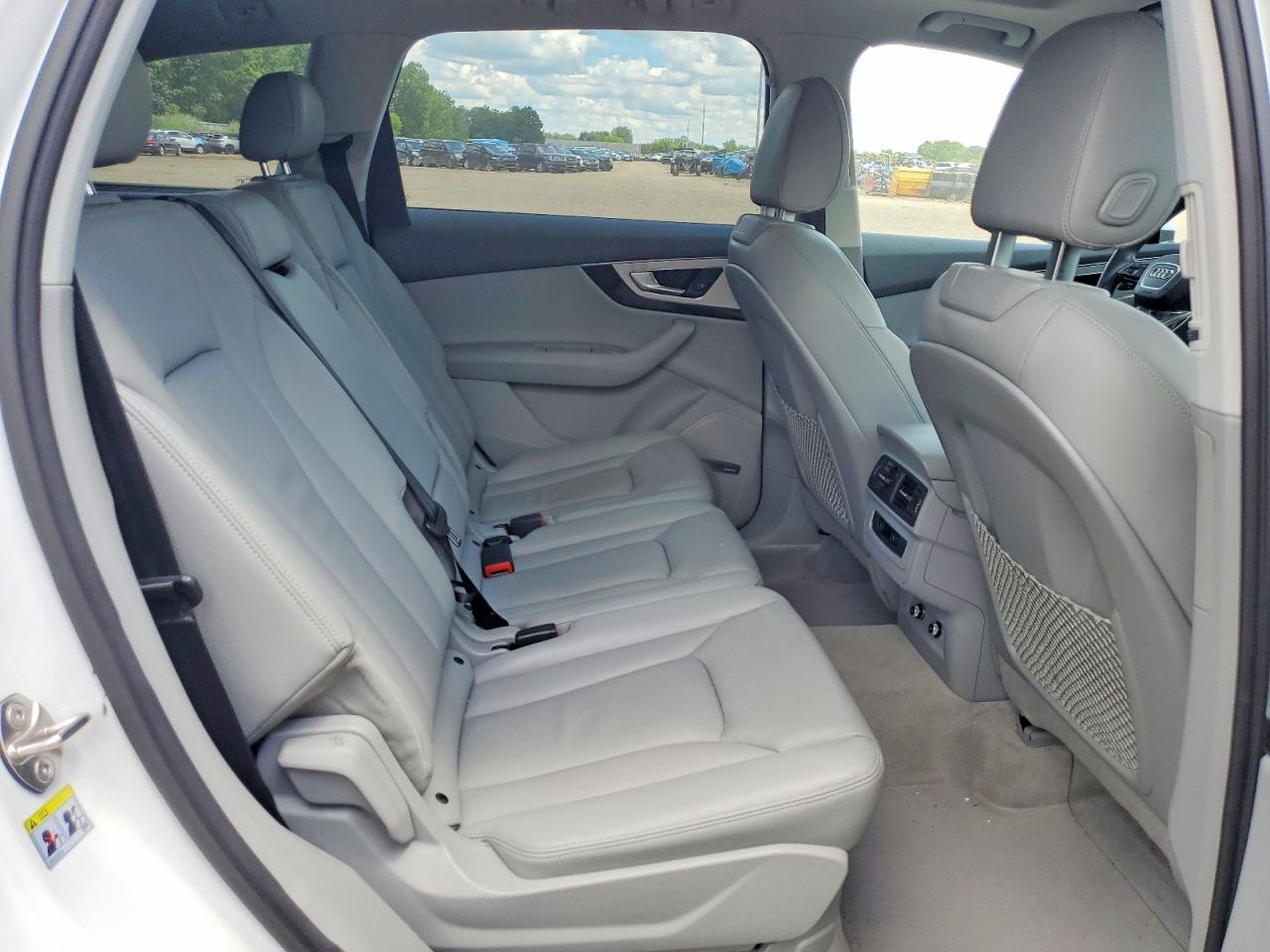 2018 AUDI Q7 quattro Premium Plus