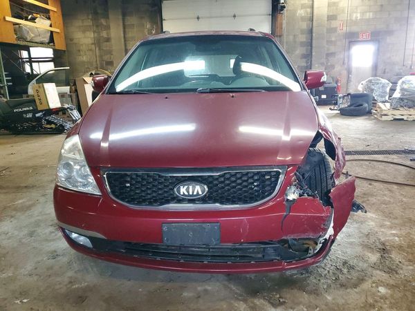 2014 KIA SEDONA GLS