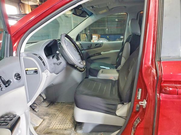 2014 KIA SEDONA GLS