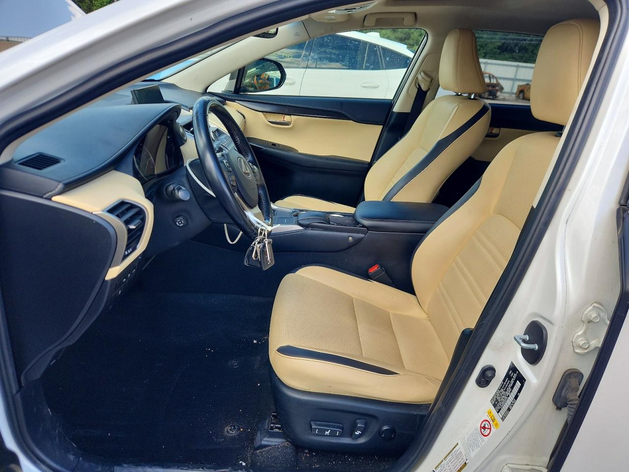 2016 LEXUS NX 200T 200t Luxury