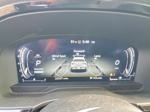 2024 INFINITI QX60 Luxe