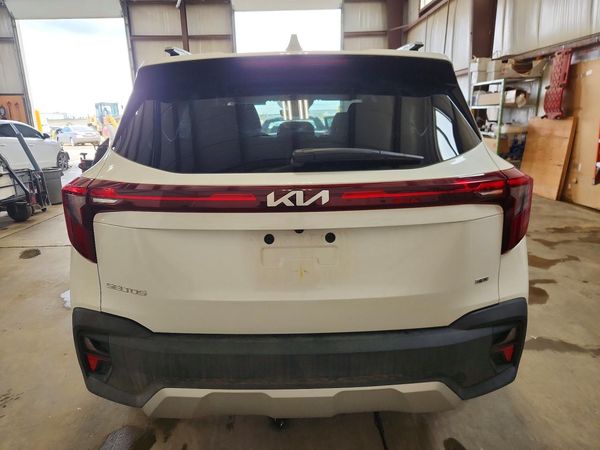 2025 KIA SELTOS LX