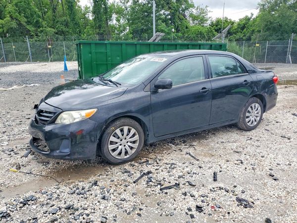 2013 TOYOTA COROLLA