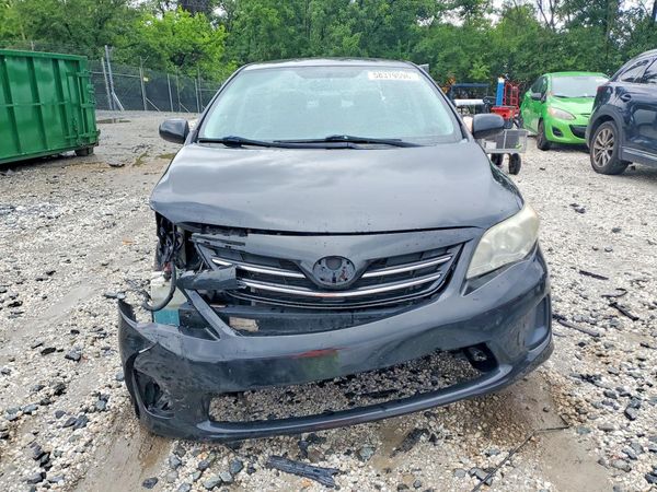 2013 TOYOTA COROLLA