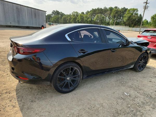 2021 MAZDA 3
