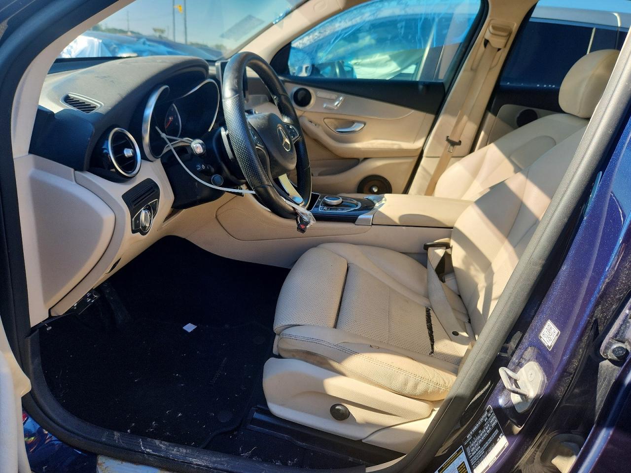 2017 MERCEDES-BENZ GLC GLC300 Base-4M