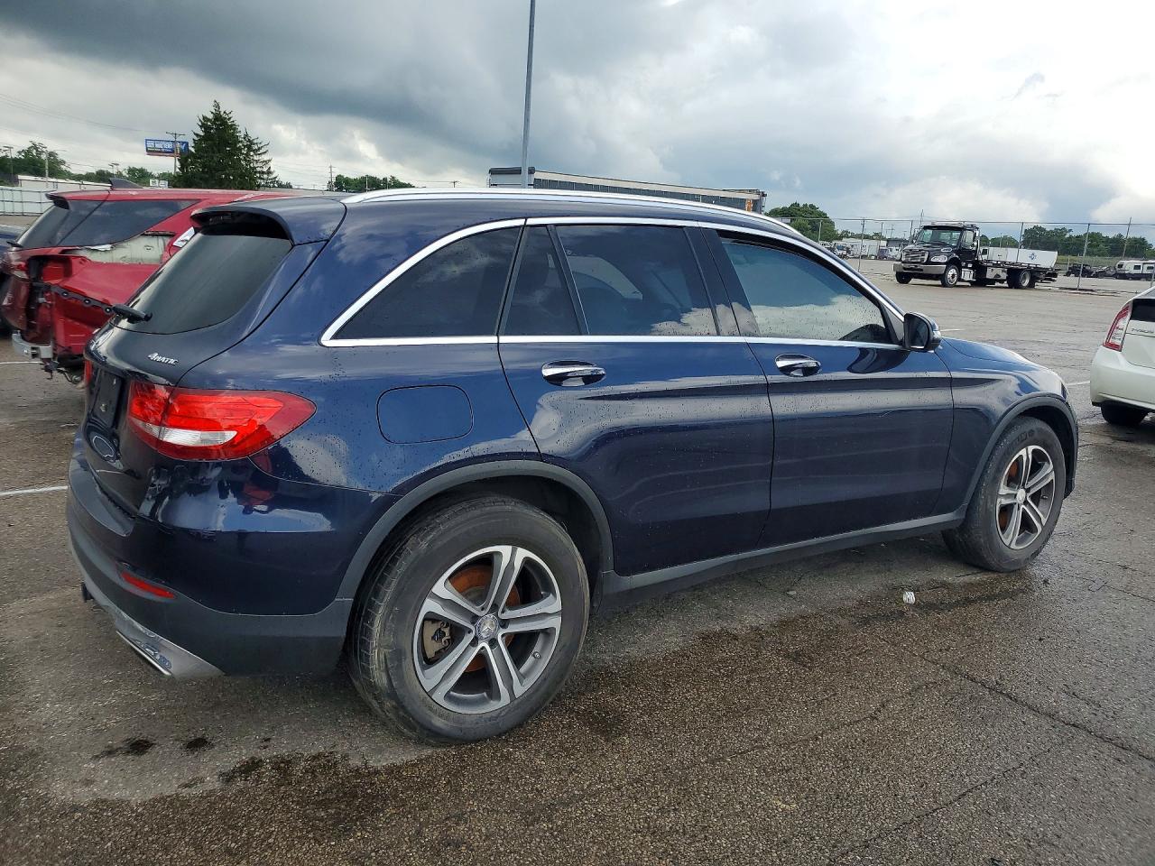 2017 MERCEDES-BENZ GLC GLC300 Base-4M